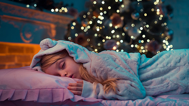 Как сохранить режим детского сна в новогодние праздники: рекомендации экспертов