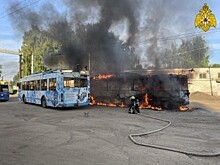Утром в Калуге сгорел троллейбус
