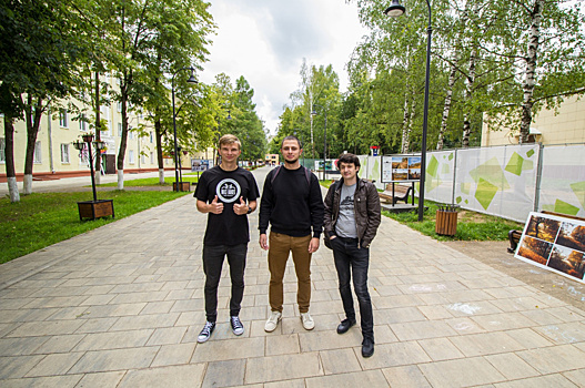 Разрушенные вандалами планшеты заменили на фотовыставке в Наро-Фоминске