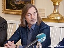 Музей Алабина приглашает самарцев на выставку Никаса Сафронова «Избранное»