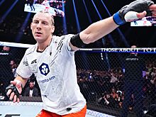 «Возвращайся в лёгкий вес. Тебе я тоже разобью лицо». Пимблетт резко обратился к Махачеву