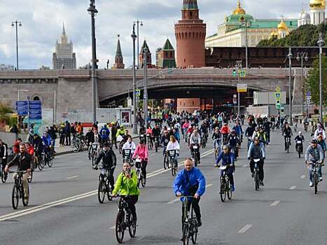 Около 30 тыс. человек приняли участие в Московском осеннем велофестивале