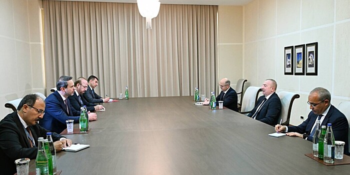 Президент Азербайджана принял министра энергетики Турции