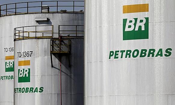 Petrobras сократила чистый убыток в 53 раза