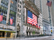 Politico: в Америке “шепот о грядущем экономическом спаде усилился до практически рева”