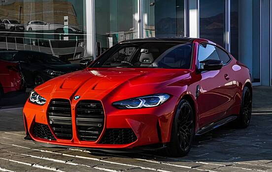 Чистая прибыль BMW за прошлый год упала почти на 37%