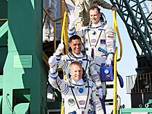 Проработавшие год на МКС двое россиян и американец возвращаются на Землю