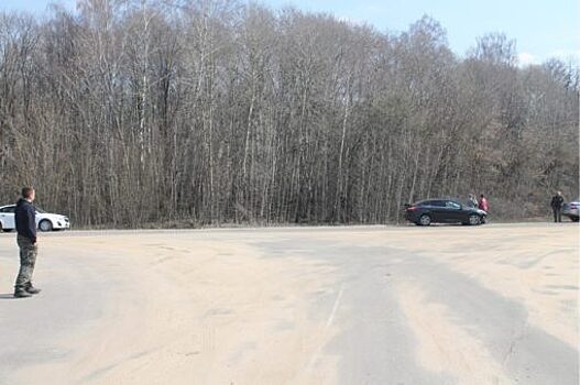 На трассе Новосиль-Корсаково автоледи на «Хендай» вылетела в кювет