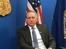 Бывший высокопоставленный сотрудник ФБР признал в суде, что работал на одного российского олигарха и собирал компромат на другого