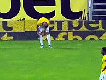 Защитник ФК "Верея" выпил пиво во время игры и спас команду от поражения