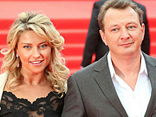 Съемки в откровенных журналах, неудачный брак с Башаровым, материнство в 44 года и как сейчас живет за рубежом — Екатерина Архарова