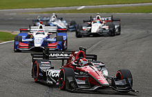 Пажено выиграл гонку четвертого этапа серии Indycar, Алешин устроил аварию