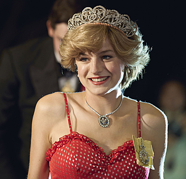 Как Эмма Коррин получила роль принцессы Дианы в сериале «Корона»