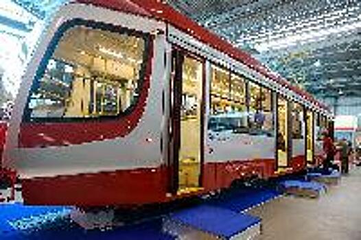 Власти Петербурга планируют запустить скоростной трамвай в Колпино в 2021 году