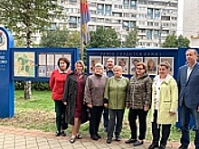 В муниципальном округе Старое Крюково обновили Доску почета