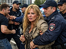 «На моих глазах убивали сына»: Почему актрисе и волонтеру СВО Анне Артамоновой грозит срок