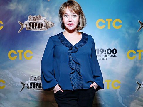 «Какой красавец»: Елена Валюшкина показала повзрослевшего сына