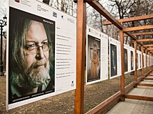Открытие фотовыставки "Поэты на Страстном"