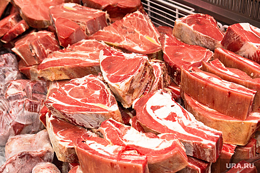 Онколог: красное мясо приводит к раку кишечника
