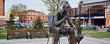 В Иркутске 9 мая впервые включат подсветку памятника Леониду Гайдаю