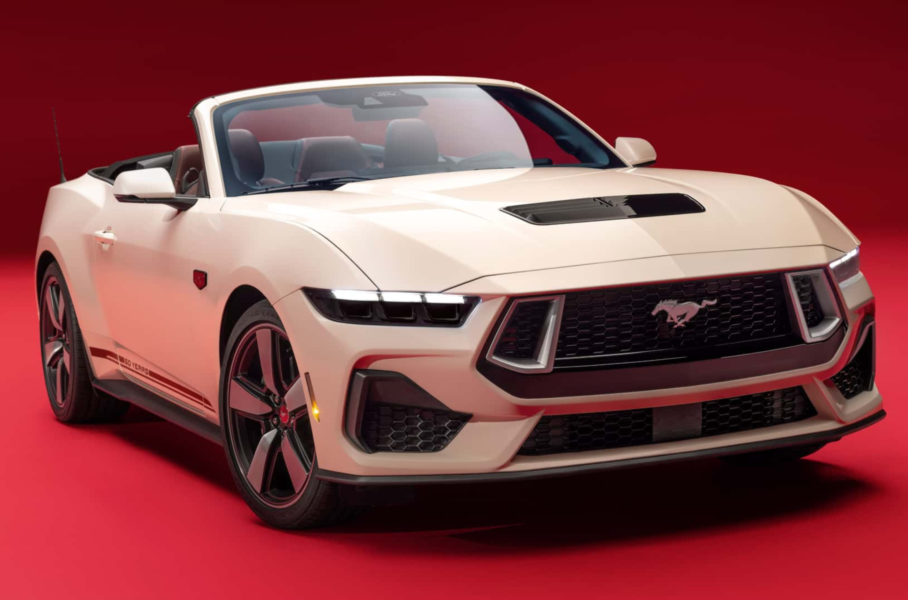 Ford выпустил очень редкий Mustang в честь 60-летия модели