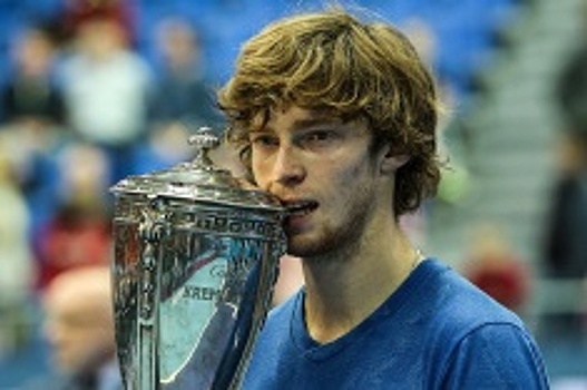 Рублёв занял 21-ю позицию в чемпионской гонке ATP, Медведев — 3-й