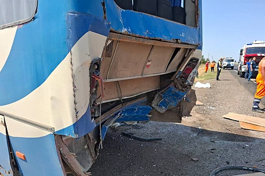 В Крыму водитель иномарки погиб в ДТП с автобусом