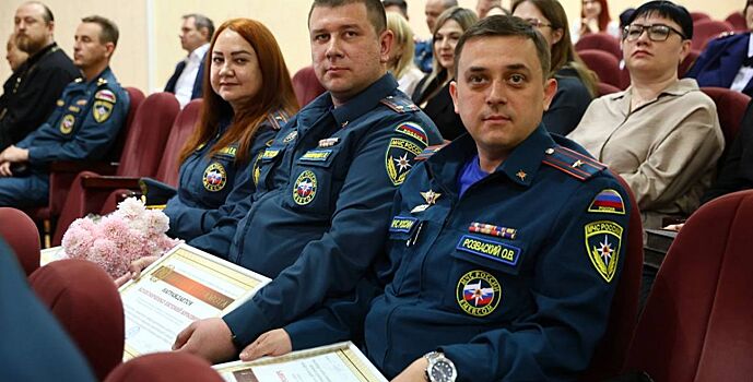 Александр Скрябин поздравил Донское добровольное пожарное общество с вековым юбилеем