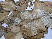 В Екатеринбурге показали, как реставрируют архивные документы