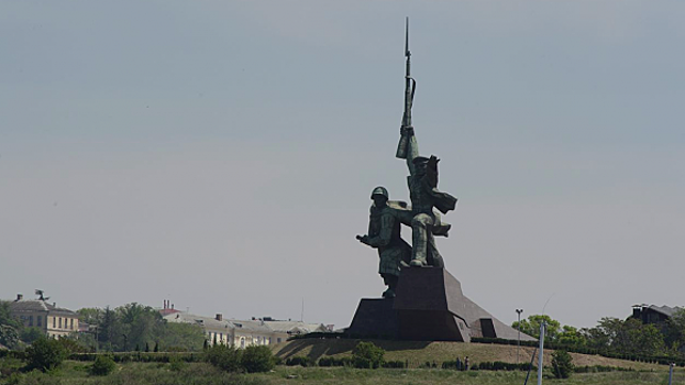 В РФ установят дорожные указатели к памятникам ВОВ