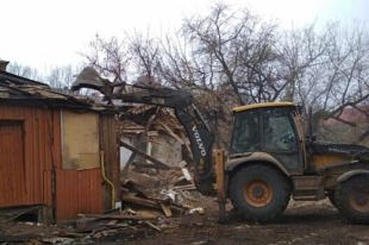 В Ленинском районе Уфы сносят ветхие дома