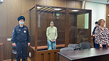 Суд вынес приговор студентке, бросившей коктейль Молотова в полицию