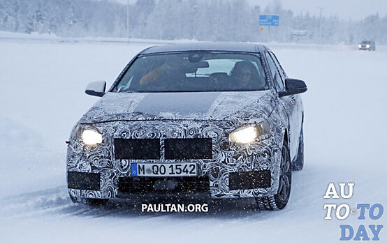 BMW 1 Series новой генерации был пойман во время тестов на холоде