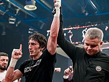 Заур Абдуллаев нокаутировал Рольдана и стал чемпионом WBA Gold