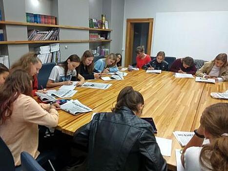 В Калининграде продолжается набор в бесплатную школу журналистики