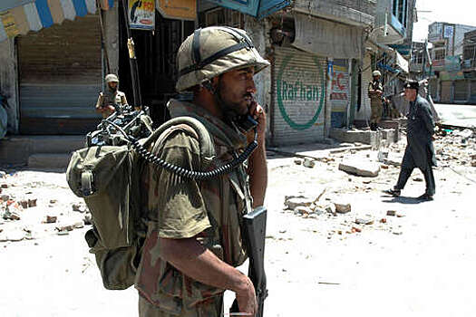 Tolo news: вдоль линии Дюранда на афганско-пакистанской границе идут тяжелые бои