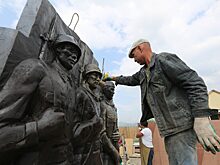 Из Бурятии в Монголию отправился памятник в честь победы на Халхин-Голе