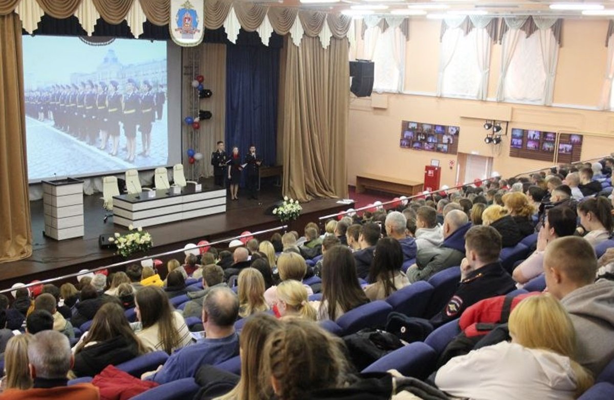 Старшеклассники из Рузского горокруга посетили филиал университета МВД