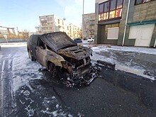 Дерзкого поджигателя автомобиля разыскивают в Приморье (ОБНОВЛЕНО)