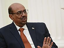МУС пока не подтверждает, что аль-Башира выдадут властям Судана