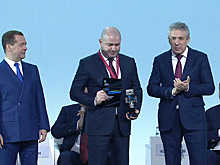 Премьер России вручил "Премии развития" за лучшие проекты