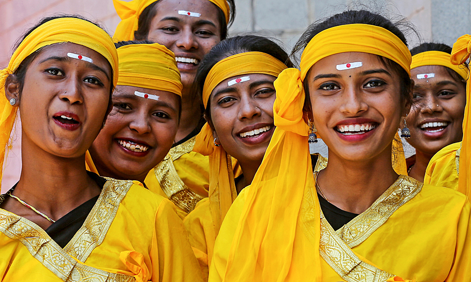 Девушки во время празднования Международного женского дня в Индии, 2022 год