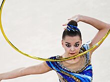 Дина Аверина завоевала золото на ЧМ, Арина уронила предмет