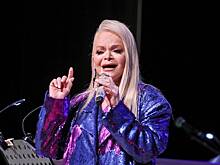 Стала известна заплаченная Долиной сумма агентству за подбор покупателя