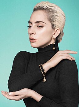 Леди Гага показала новые украшения Tiffany