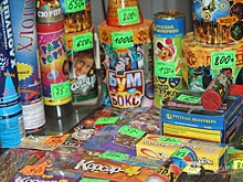 Продавцов пиротехники решили штрафовать на 40 тыс рублей за продажу детям пиротехники