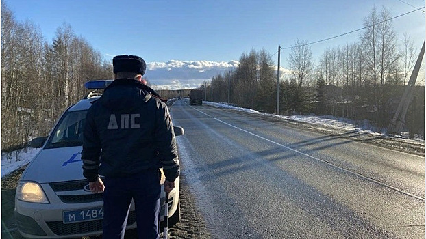 Кировские автоинспекторы ловят водителей, нарушивших правила выезда на «встречку»