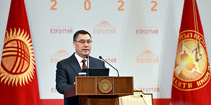 Садыр Жапаров на курултае: Кыргызстан преодолеет энергокризис и станет экспортером электроэнергии