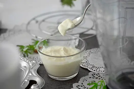 Йогурт вместо крема: как кисломолочный продукт преобразит вашу кожу