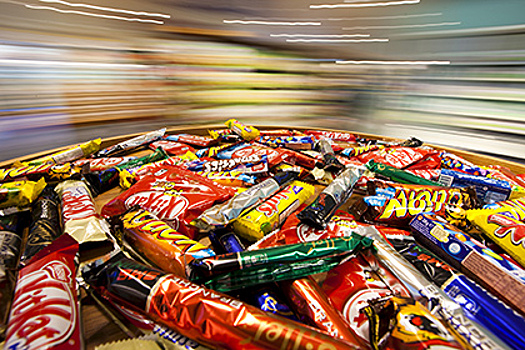 В шоколаде Nestle станет почти вдвое меньше сахара